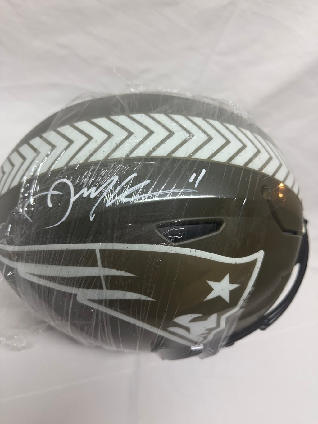 Julian Edelman Signed Salute To Service NFL SpeedFlex FullSize Authentic Helmet (PSA)