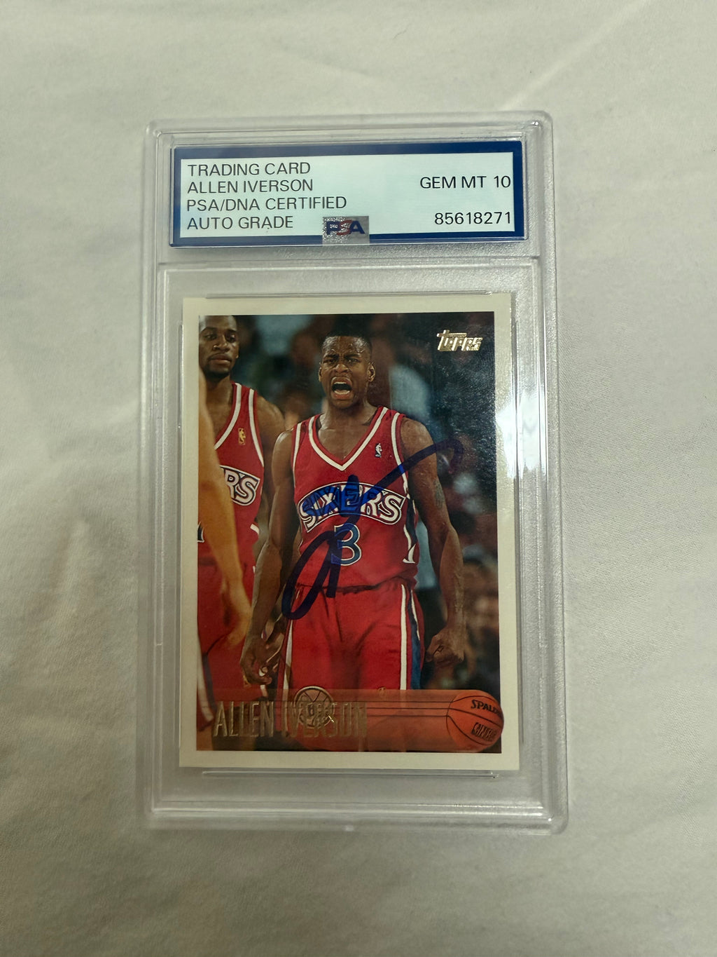 Allen Iverson Signed 1996 Topps Rookie Card